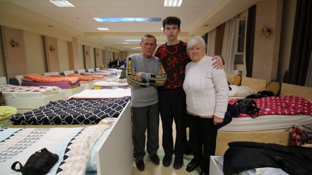 Gain Visits Ukraine Artem's Evacuation Disaster Relief Global Aid Network